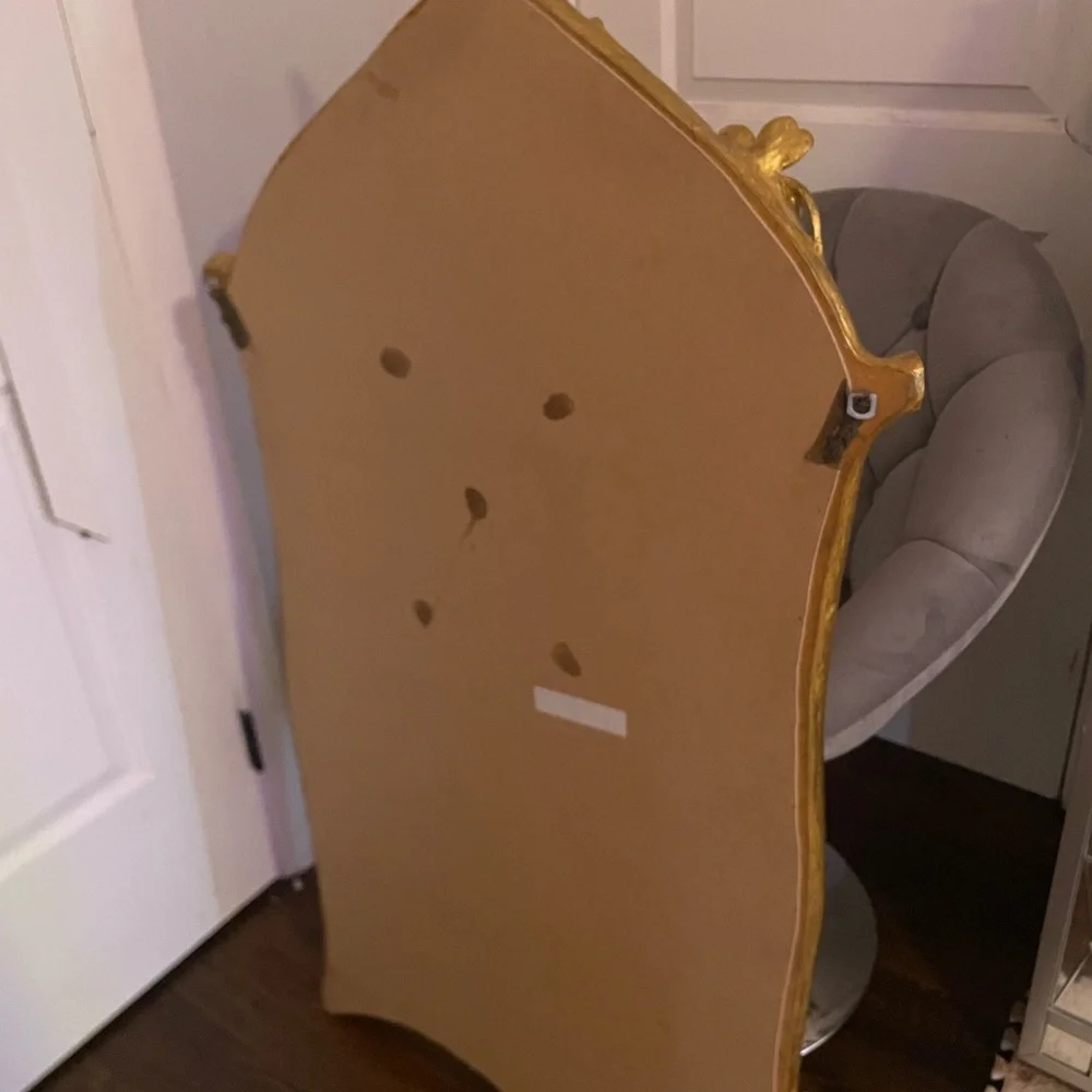 Elegant Gold Framed Mirror